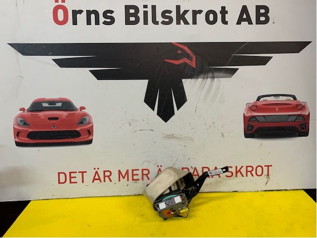 ETUISTUIMEN TURVAVYÖ, KORKEUS
