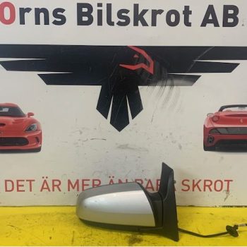 SPEGEL YTTRE HÖGER