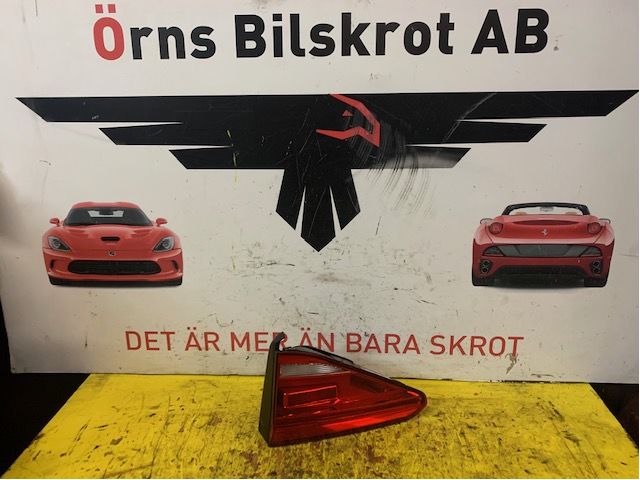 TAUSTALAMPPU, LUUKKU, OIKEA