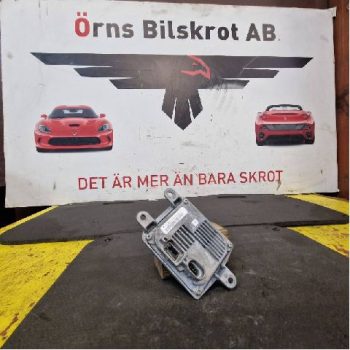 STYRENHET STRÅLKASTARE