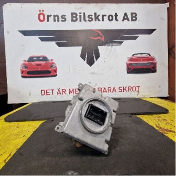 STYRENHET STRÅLKASTARE