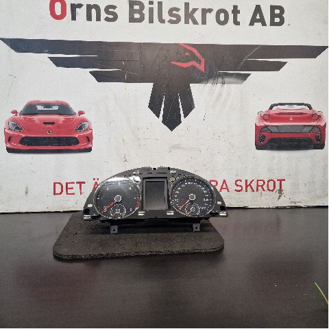 Mittaristo yhdistelmä
