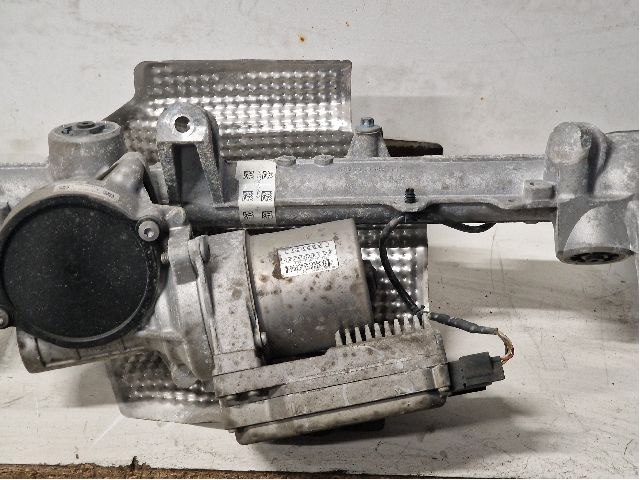 OHJAUSVAIHDE / HYDRAULINEN KIERUKKA
