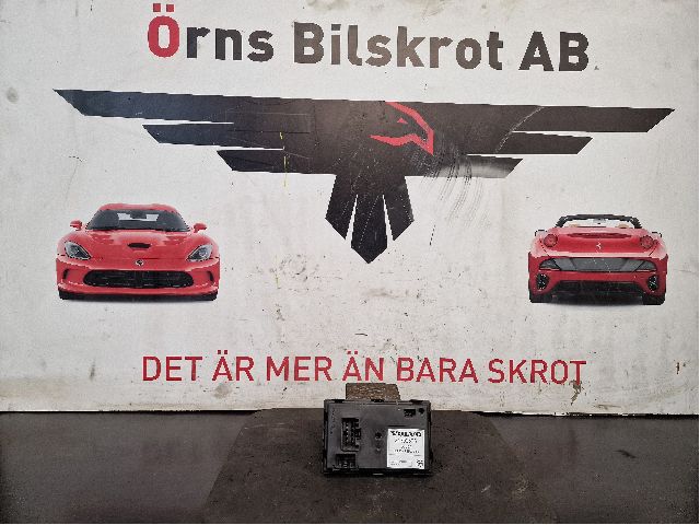 OHJAUSLAITE, VETOKOUKKU