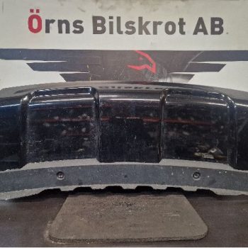 STÖTFÅNGARDEL BAK MITT