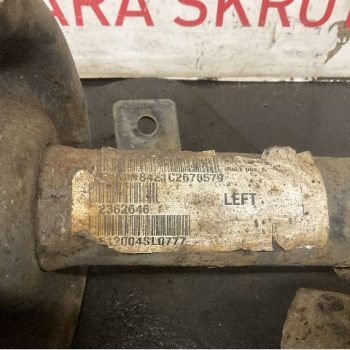 FJÄDERBEN FRAM VÄNSTER