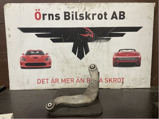 TAKAOSAN YLÄVASEN TUKIVARSI