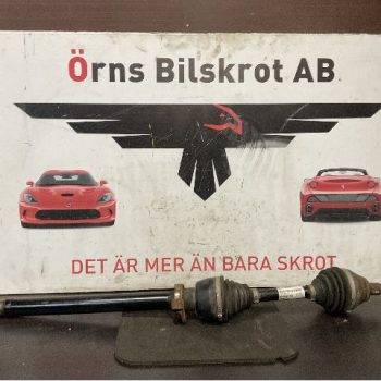 DRIVAXEL FRAM HÖGER
